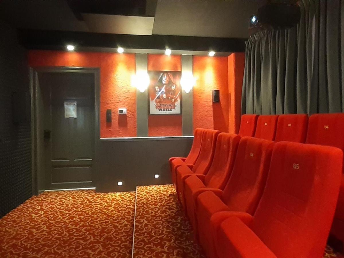 Heritage Villa With Home Cinema Sauna Treuen Exterior foto